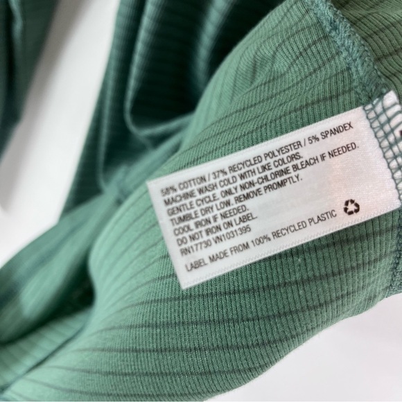 STRANGER THINGS Green Striped Long Sleeve Thermal Top M ASO Max Mayfield - Picture 9 of 13